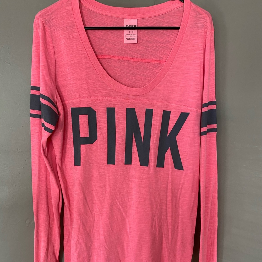 PINK LONG SLEEVE SCOOPNECK SHIRT